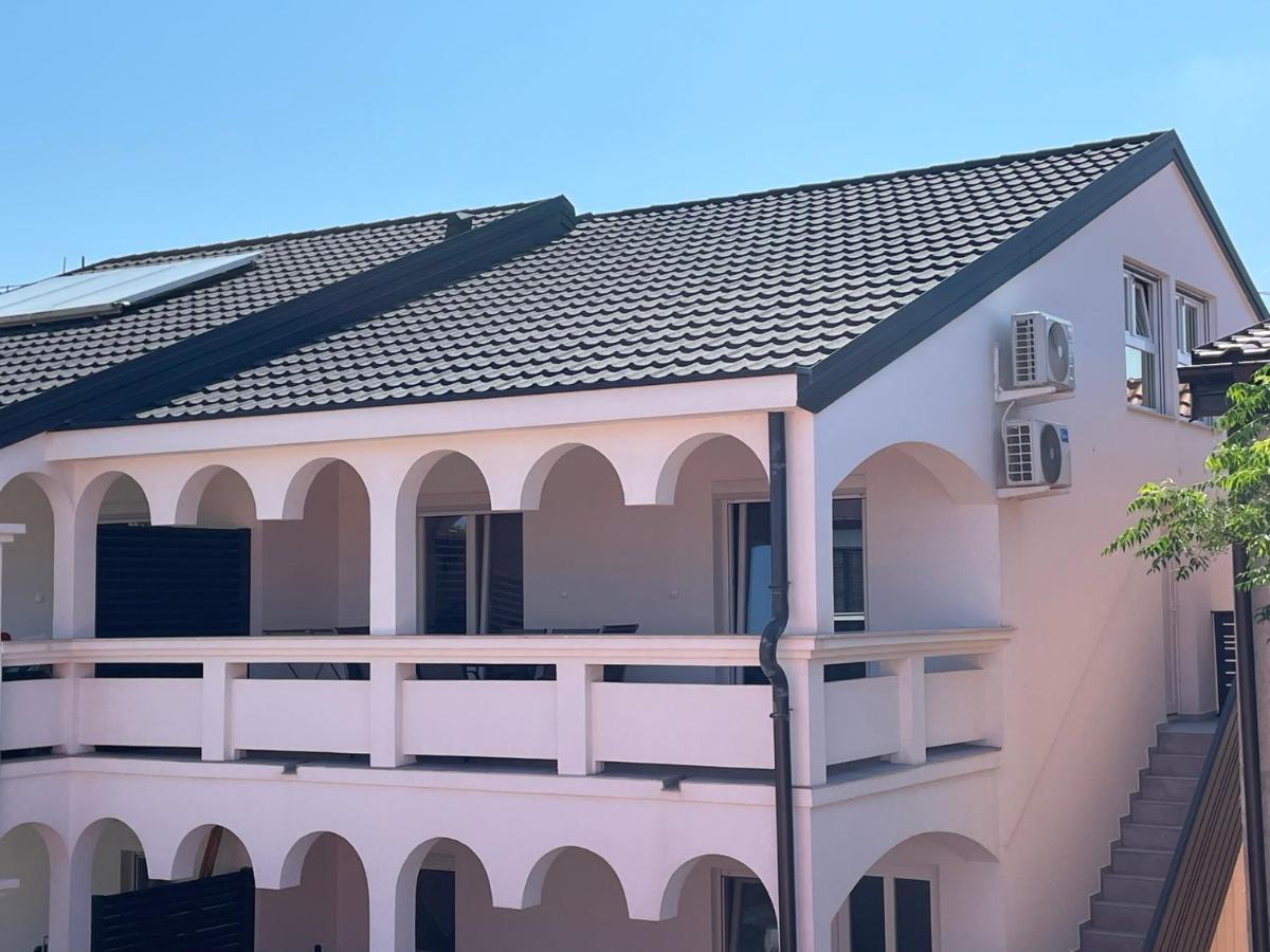 ויר Apartmenthouse Ines מראה חיצוני תמונה