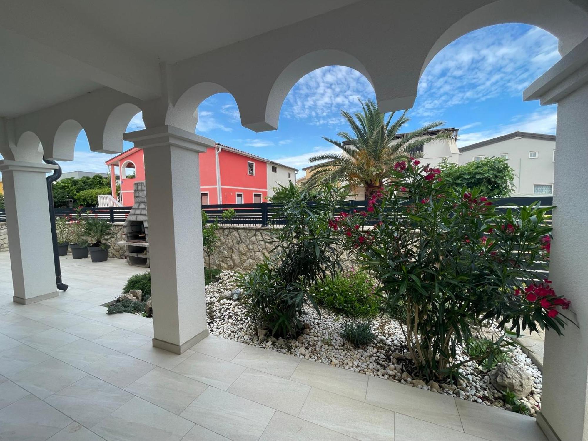 ויר Apartmenthouse Ines מראה חיצוני תמונה
